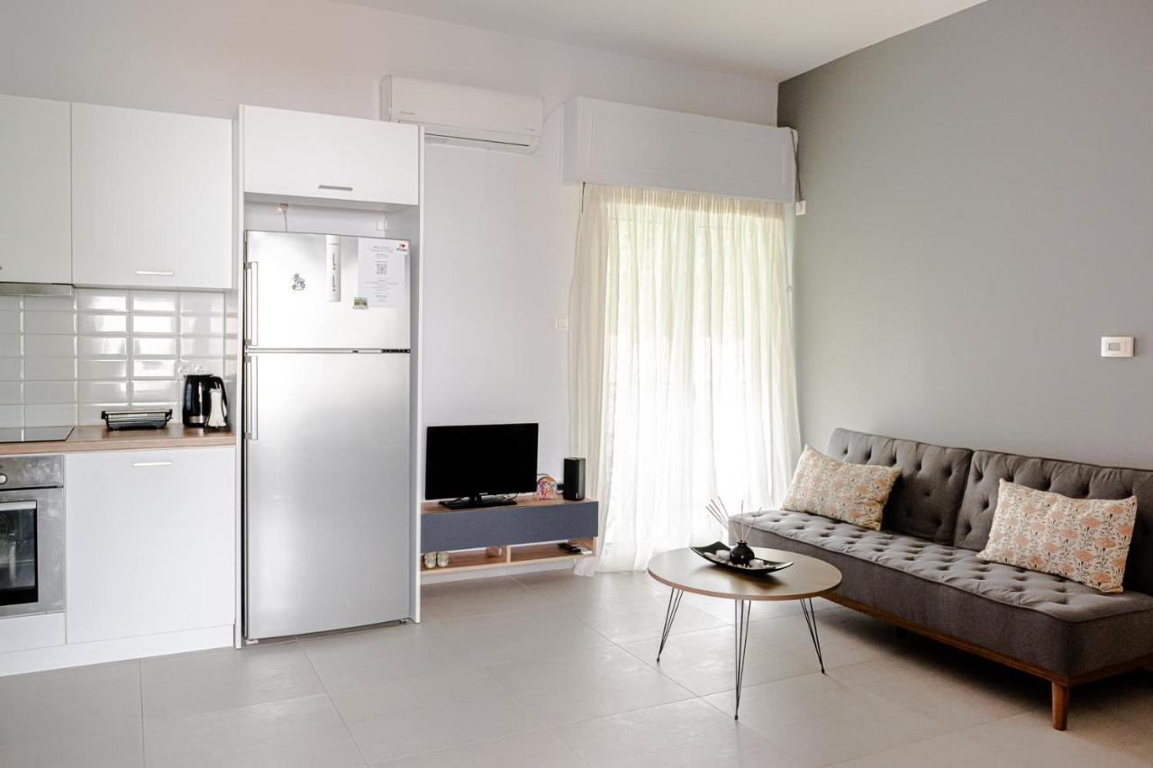 Cosy Apartment 700M From Acropolis Atene Esterno foto